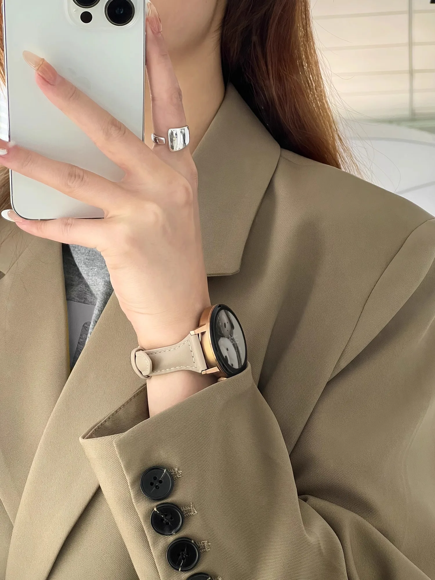 Schlankes Lederarmband für Sam – Titan Smartwatch Accessories Bewertung und Preis